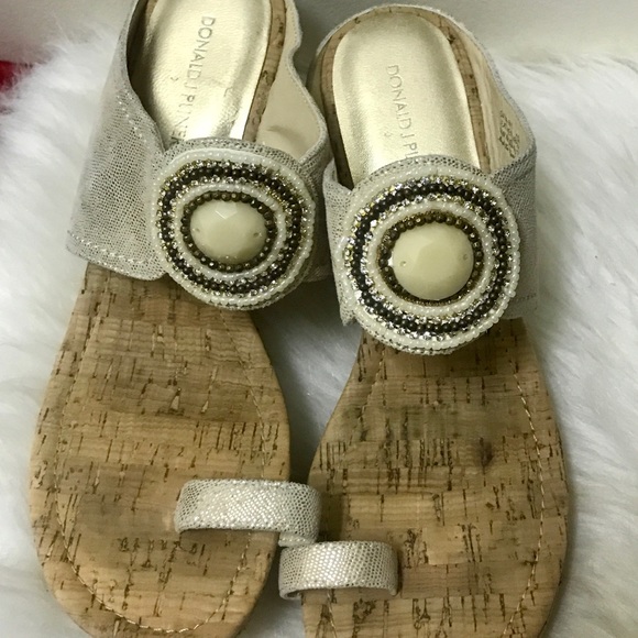 donald pliner carlie